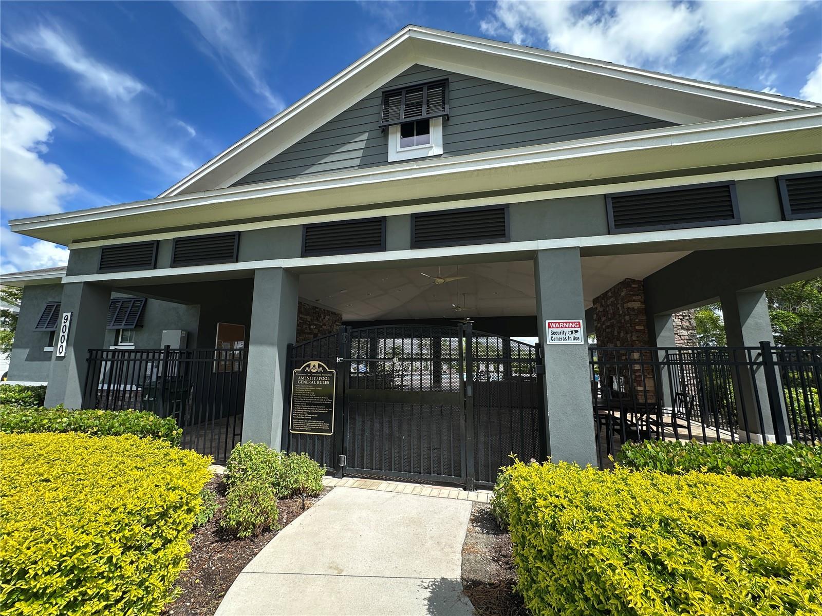 PROMENADE EAST - Residential Lease