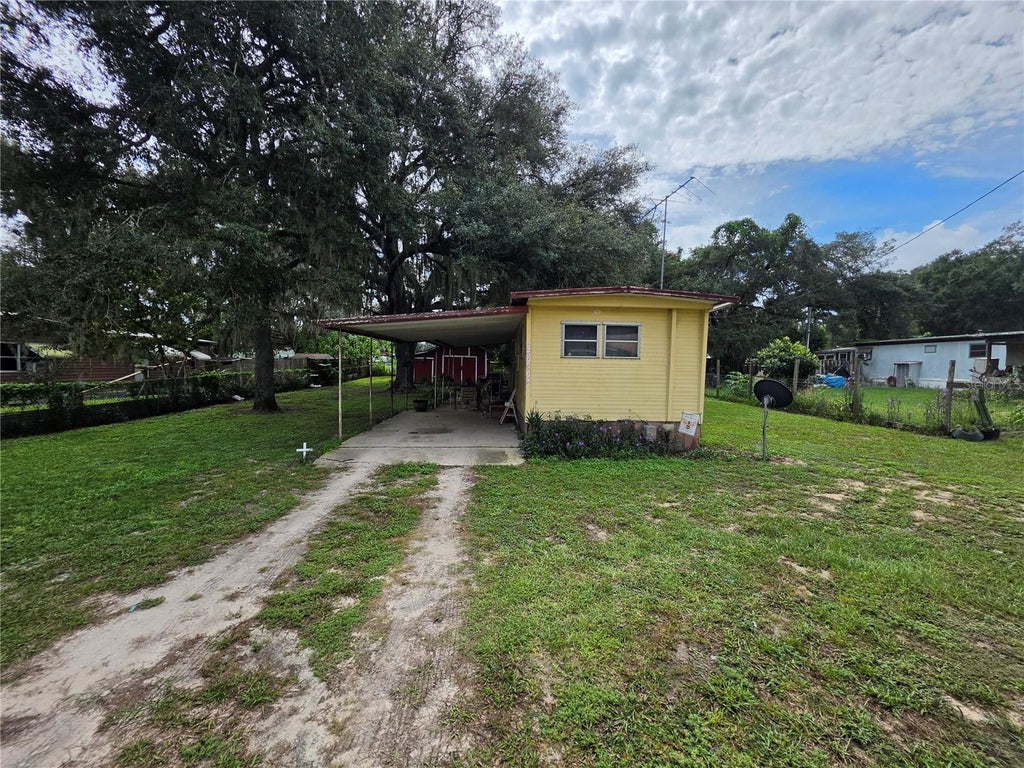 Photo of 38202 Ruth Avenue, Zephyrhills, FL 33540 (MLS # TB8554931)