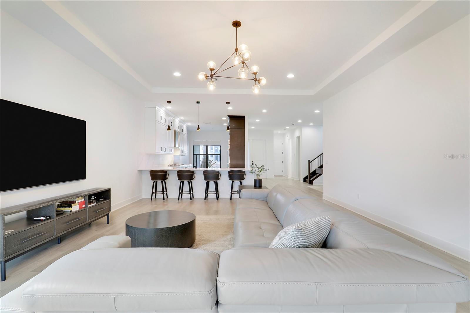 13158 ARTISAN CIRCLE