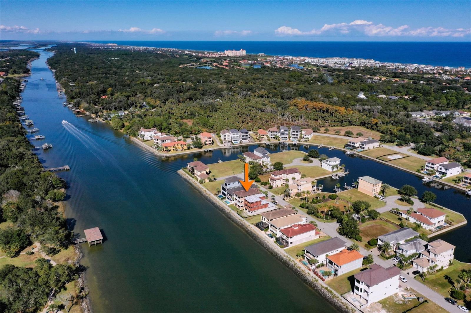 HARBOR VILLAGE MARINA - Residential