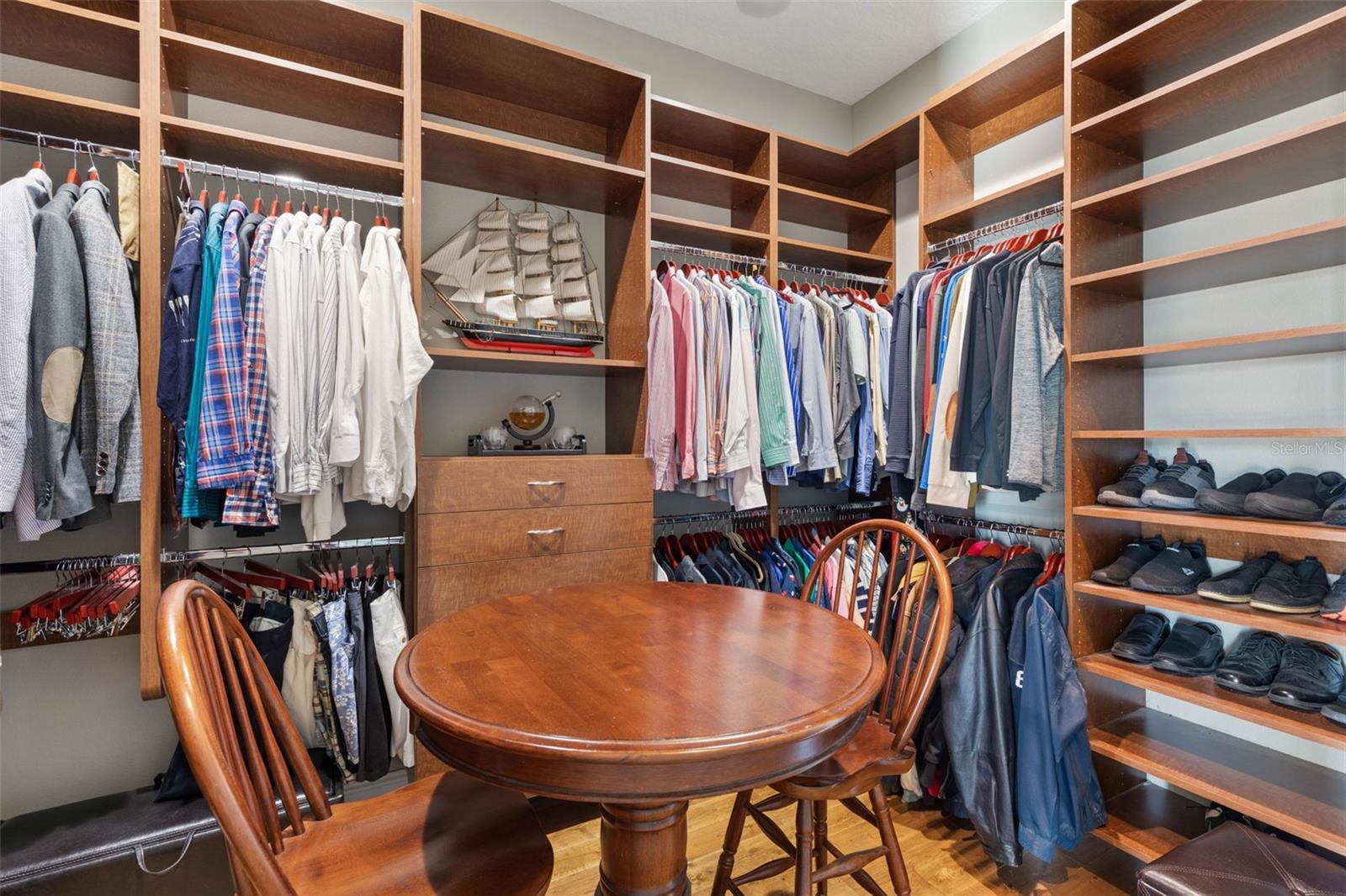 HARBOR VILLAGE MARINA - Residential