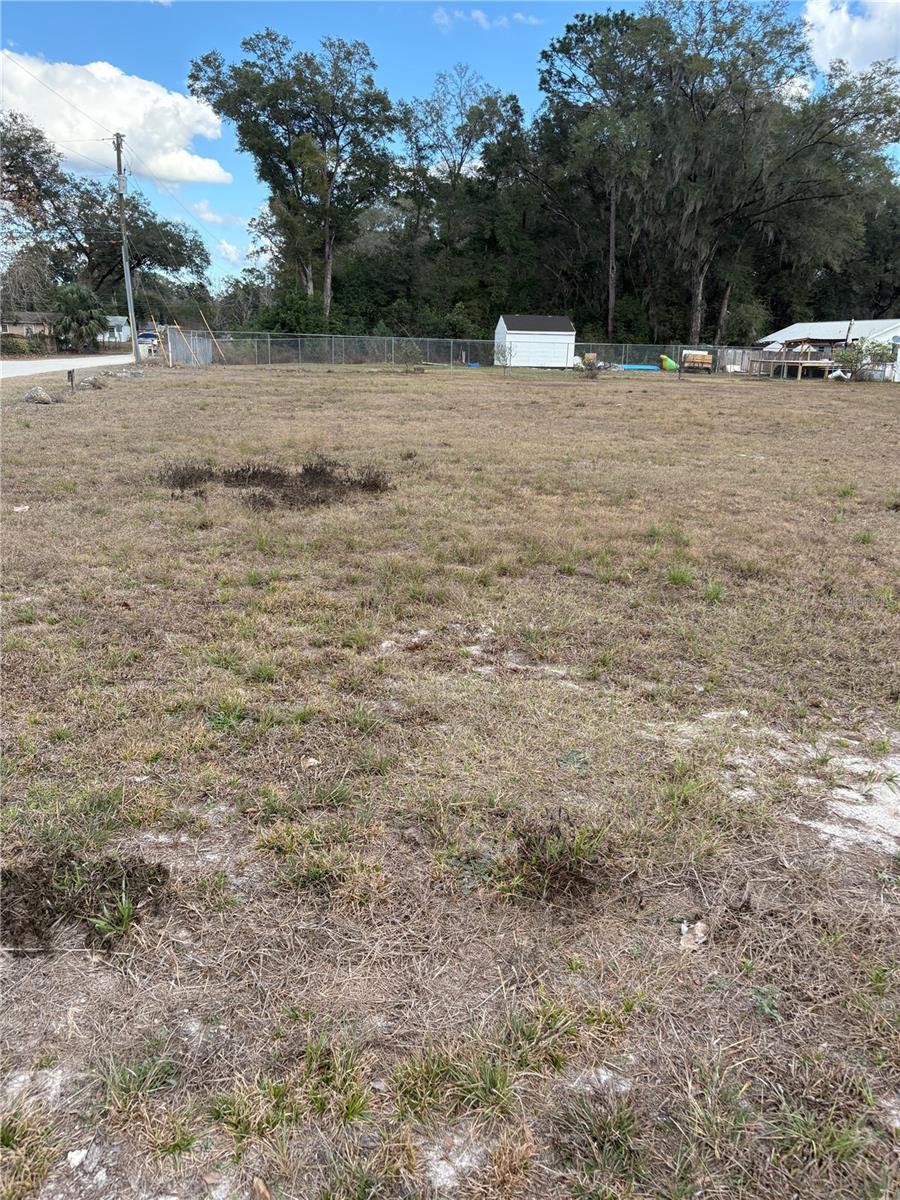 BELLEVIEW HEIGHTS ESTATE - Land