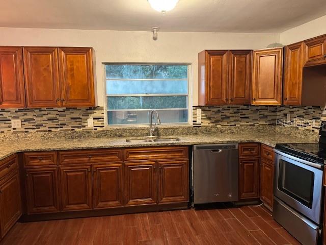 MARVANIA 2ND SEC - Residential Lease