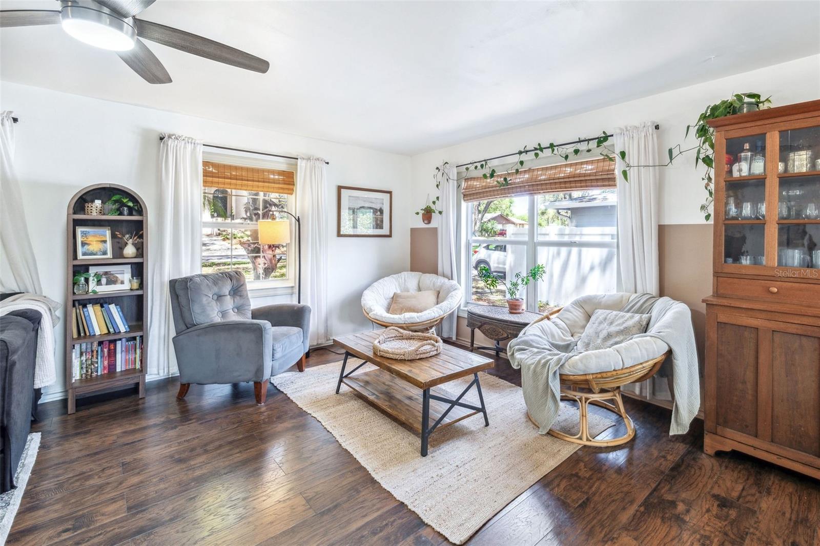 8619 VERIDIAN DRIVE
