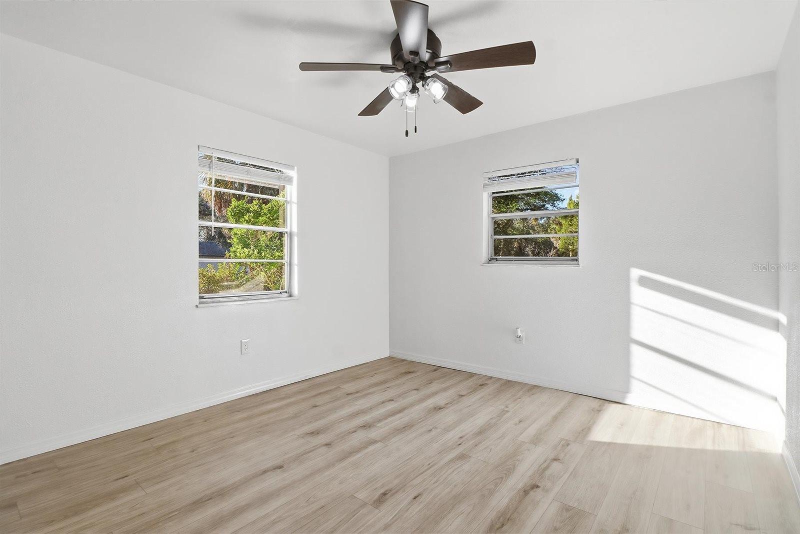 LA JOLLA PALMS - Residential