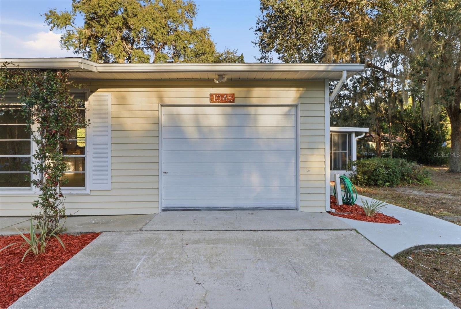 LA JOLLA PALMS - Residential