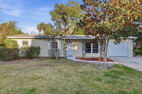 Photo of 1045 N Fan Palm Point, Crystal River, FL 34429 (MLS # TB8472159)
