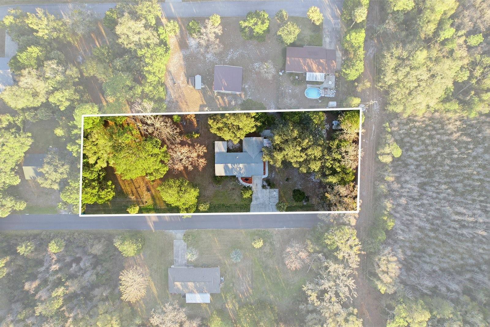 1045 N FAN PALM POINT