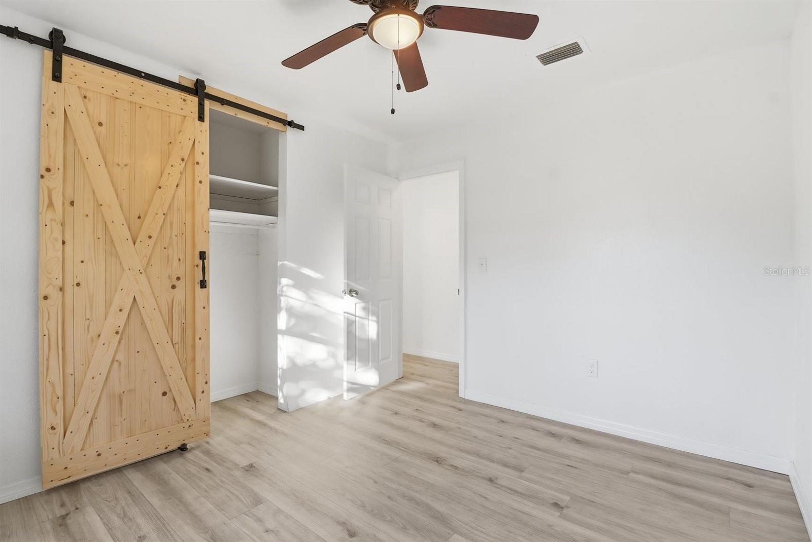 LA JOLLA PALMS - Residential