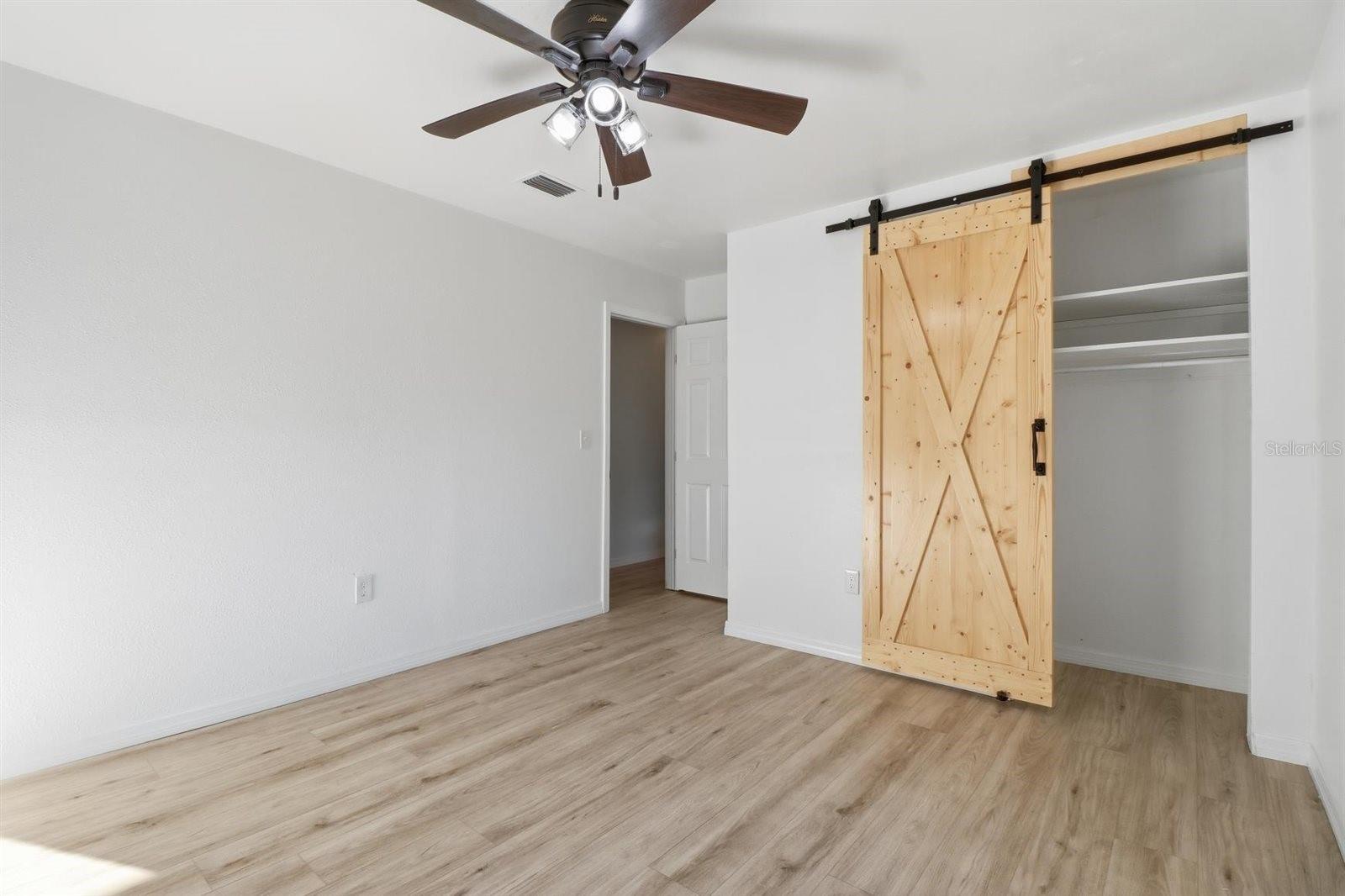 LA JOLLA PALMS - Residential