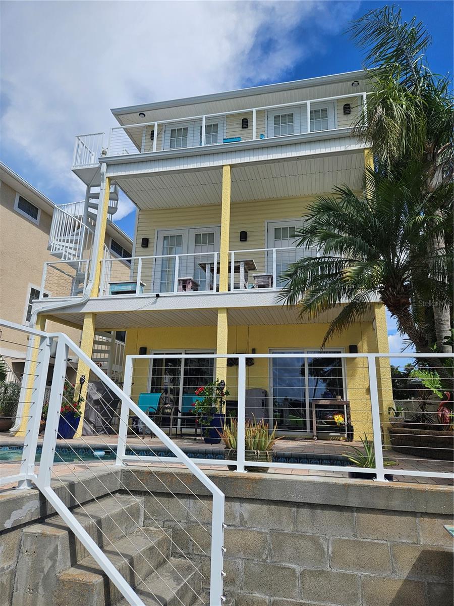 GALLEYS COVE - Residential