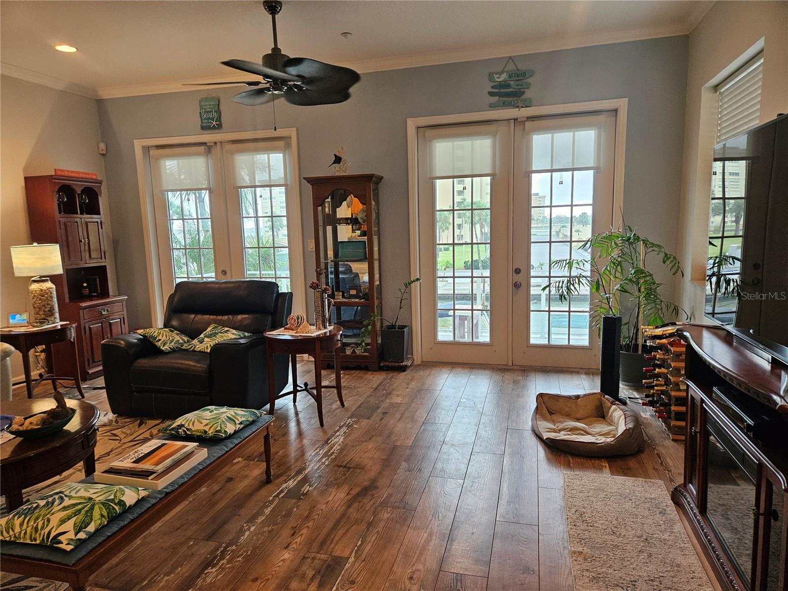 GALLEYS COVE - Residential