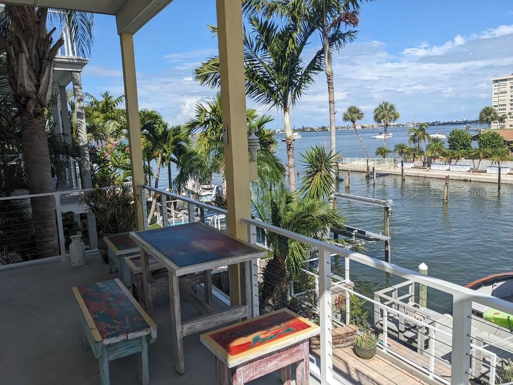 GALLEYS COVE - Residential