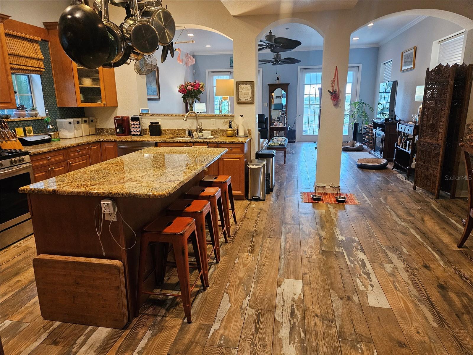 GALLEYS COVE - Residential