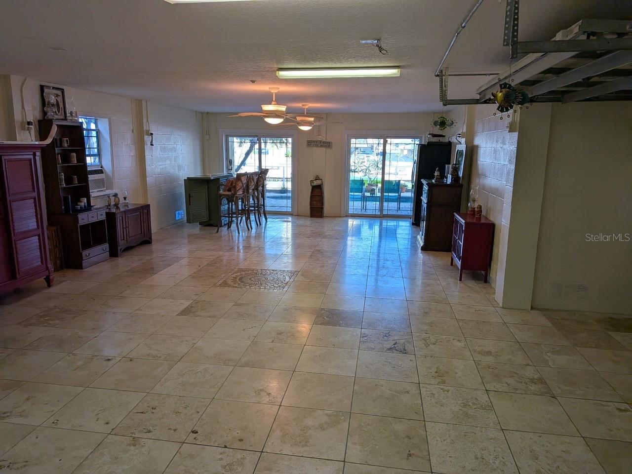 GALLEYS COVE - Residential