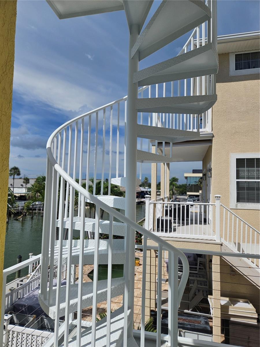 GALLEYS COVE - Residential