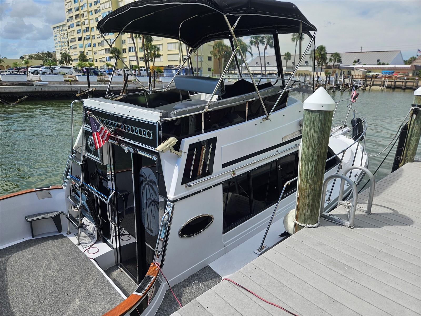 GALLEYS COVE - Residential