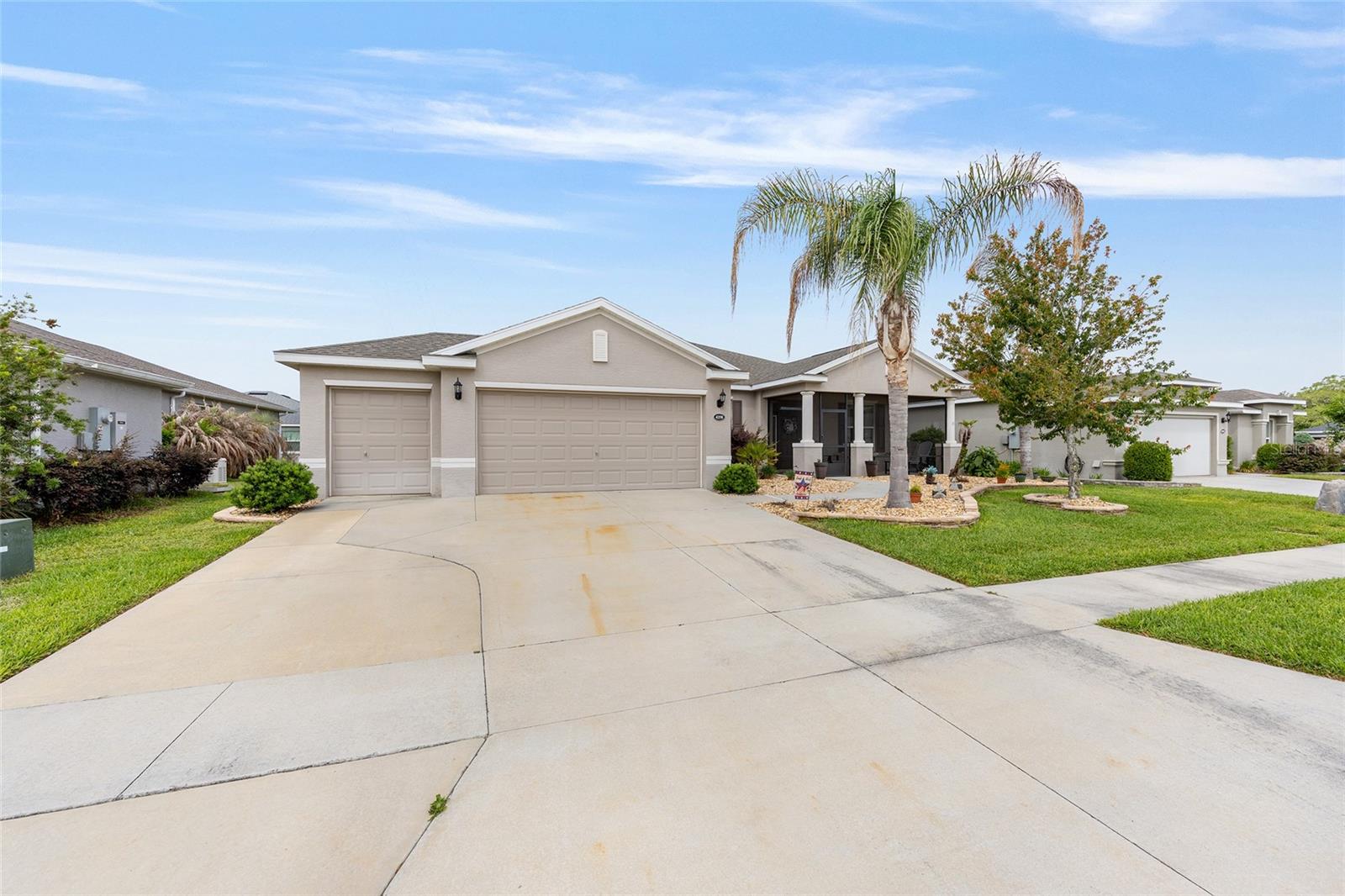 ARLINGTON RIDGE - Residential
