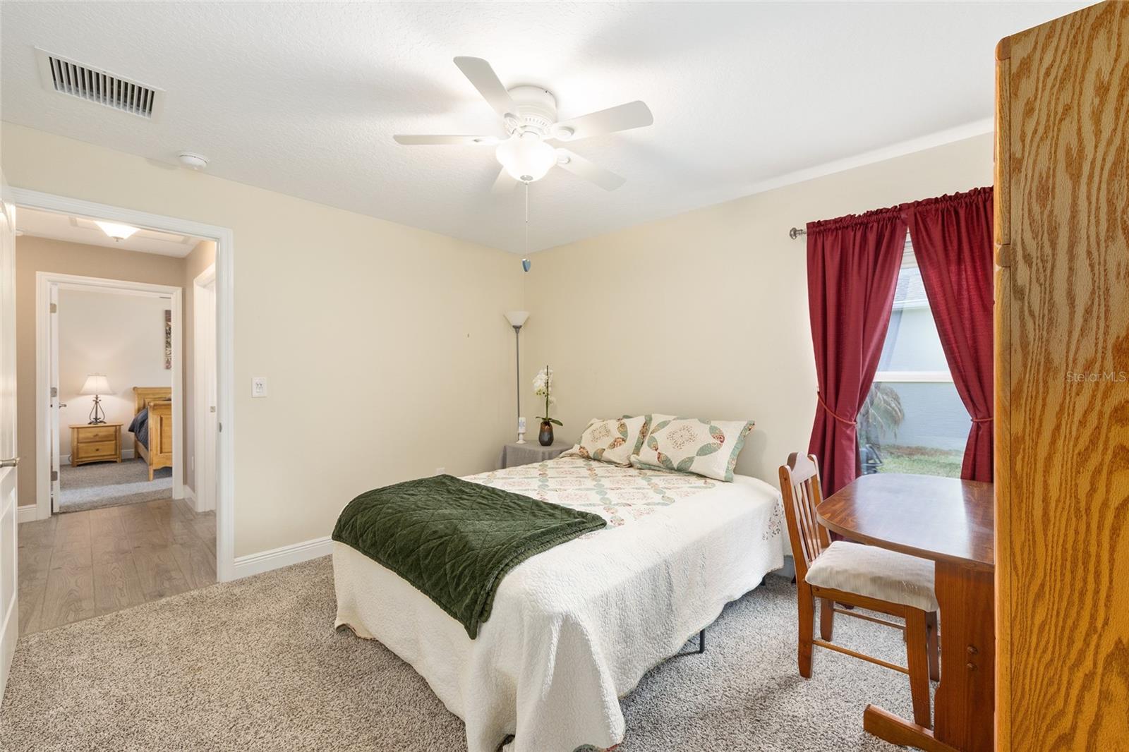 ARLINGTON RIDGE - Residential