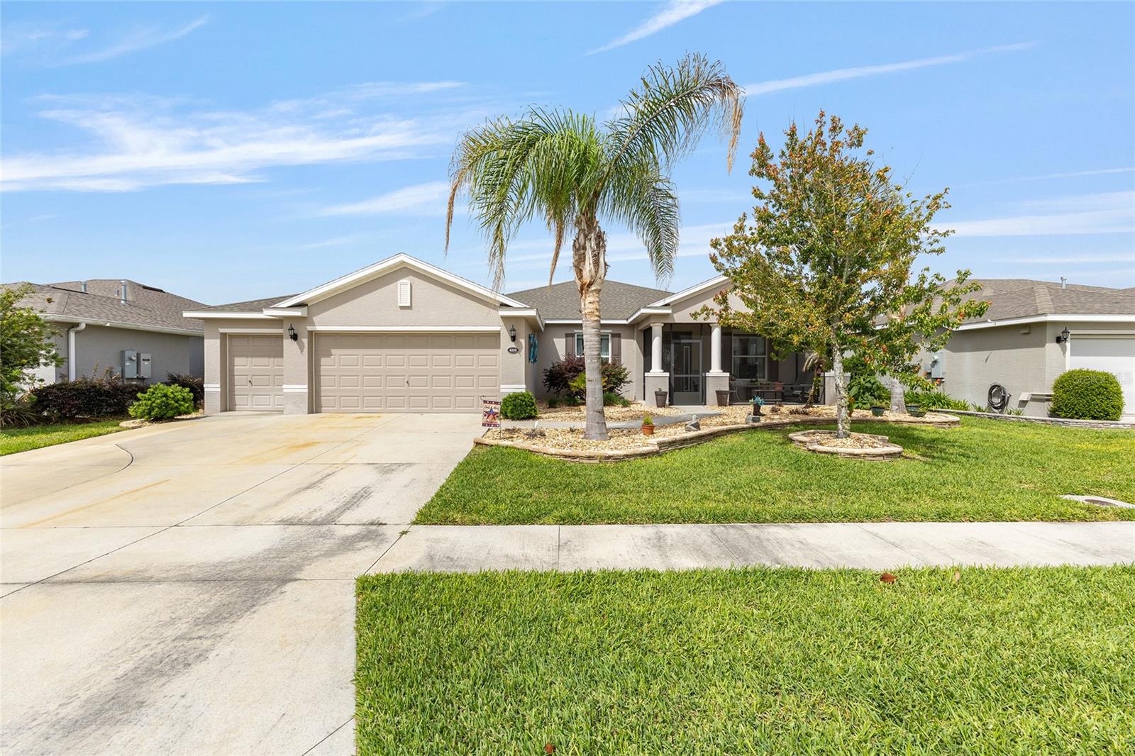 ARLINGTON RIDGE - Residential