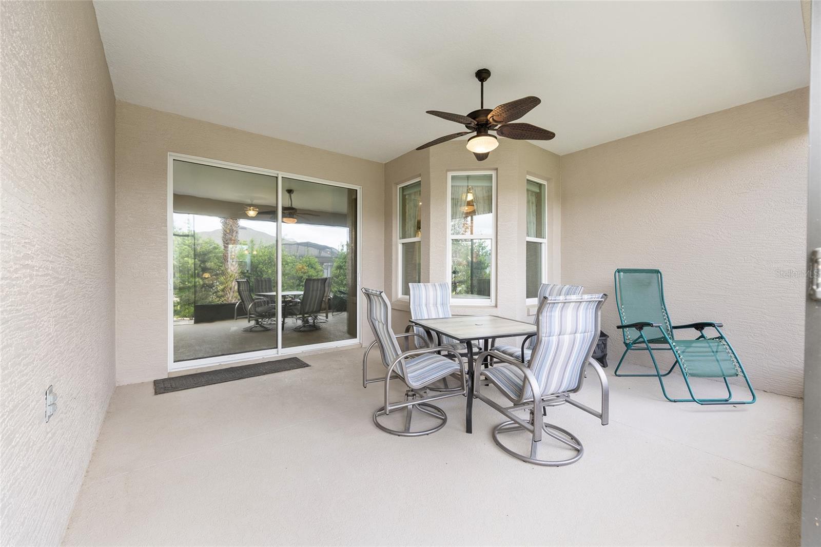 ARLINGTON RIDGE - Residential
