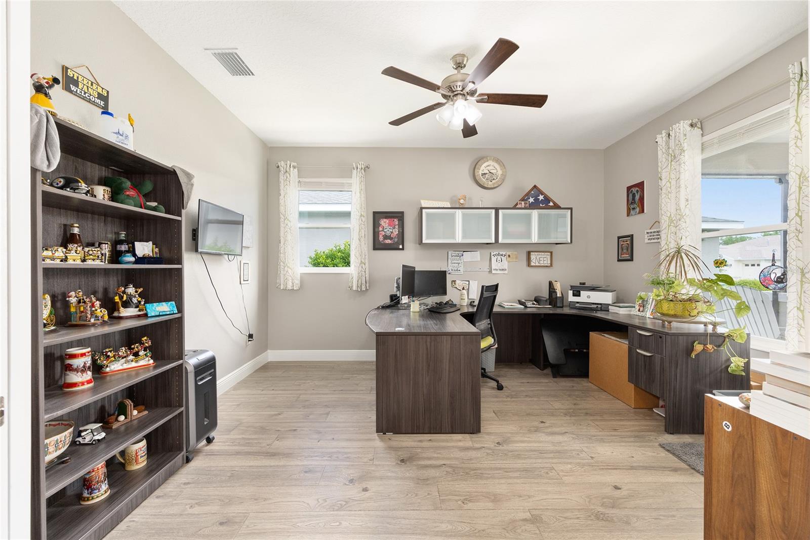 ARLINGTON RIDGE - Residential