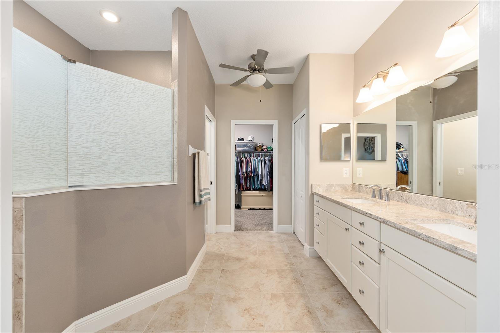 ARLINGTON RIDGE - Residential