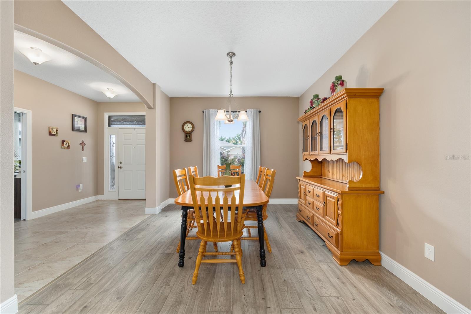 ARLINGTON RIDGE - Residential