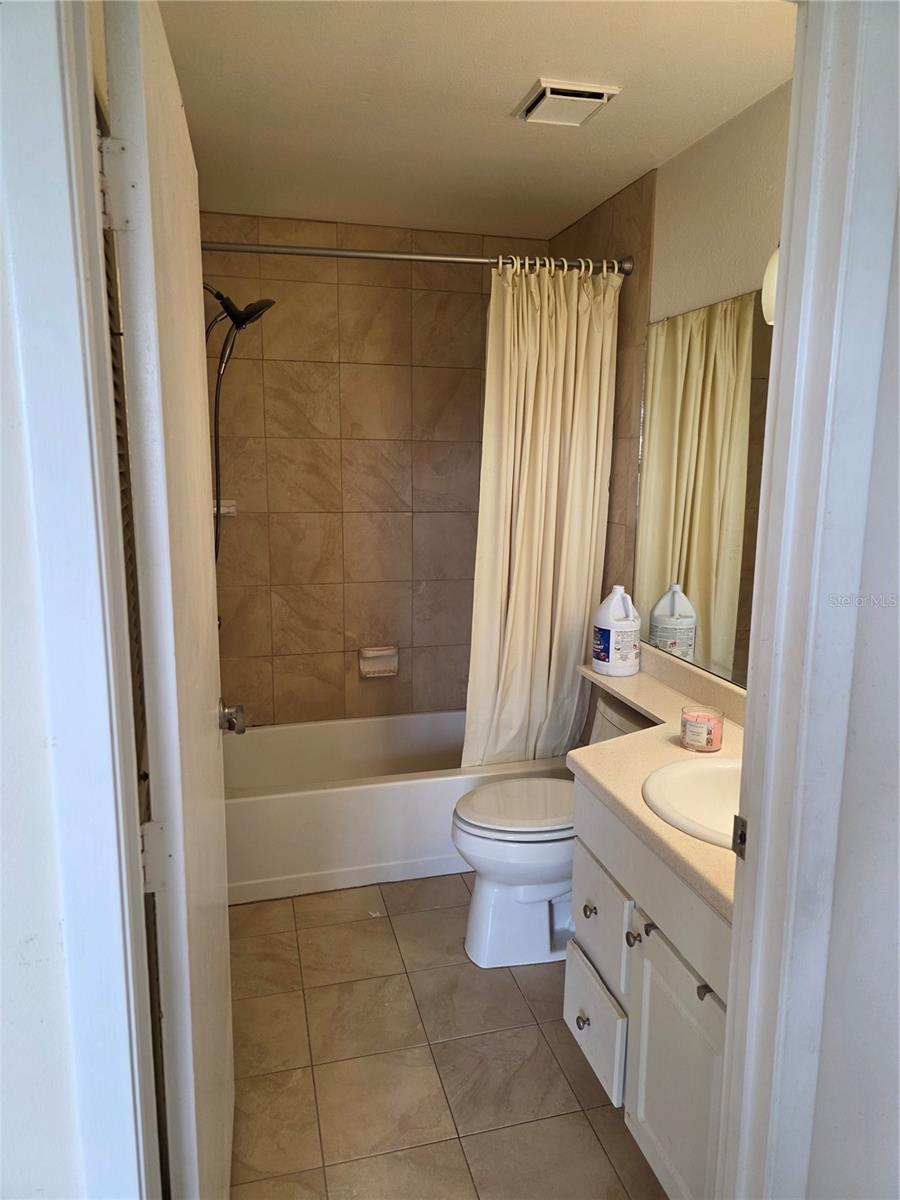 BRIDGEWATER PLACE CONDO - Residential