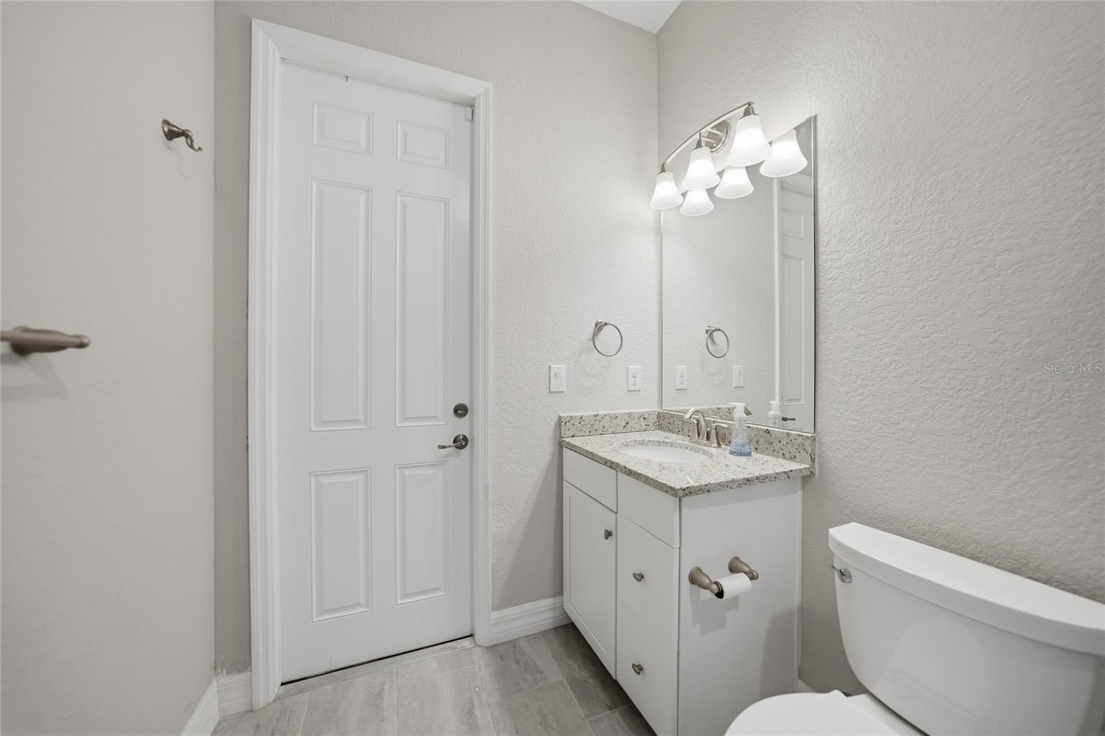 HARBOR WEST - Residential