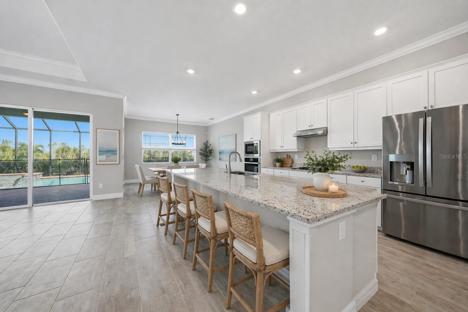 HARBOR WEST - Residential