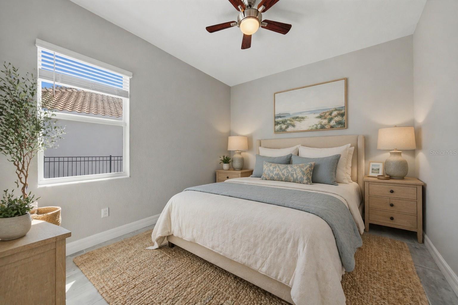 HARBOR WEST - Residential