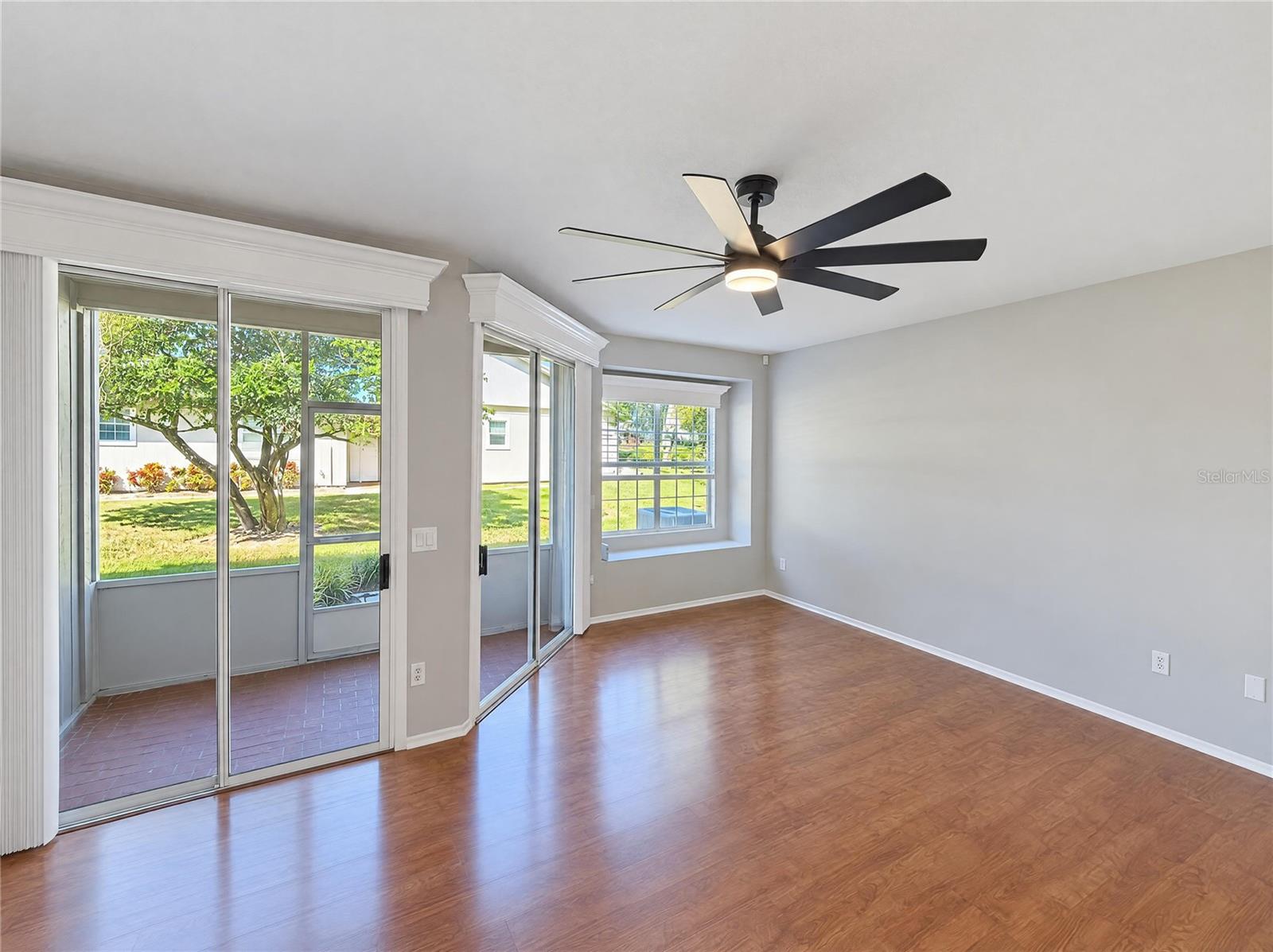 638 MAPLE OAK CIRCLE 112