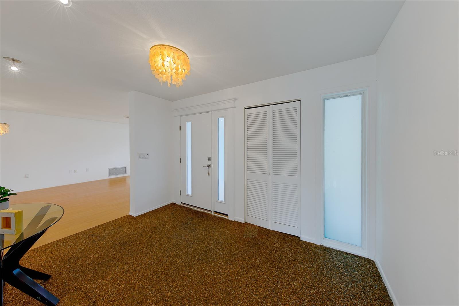 CLEARVIEW LAKE ESTATE - Residential