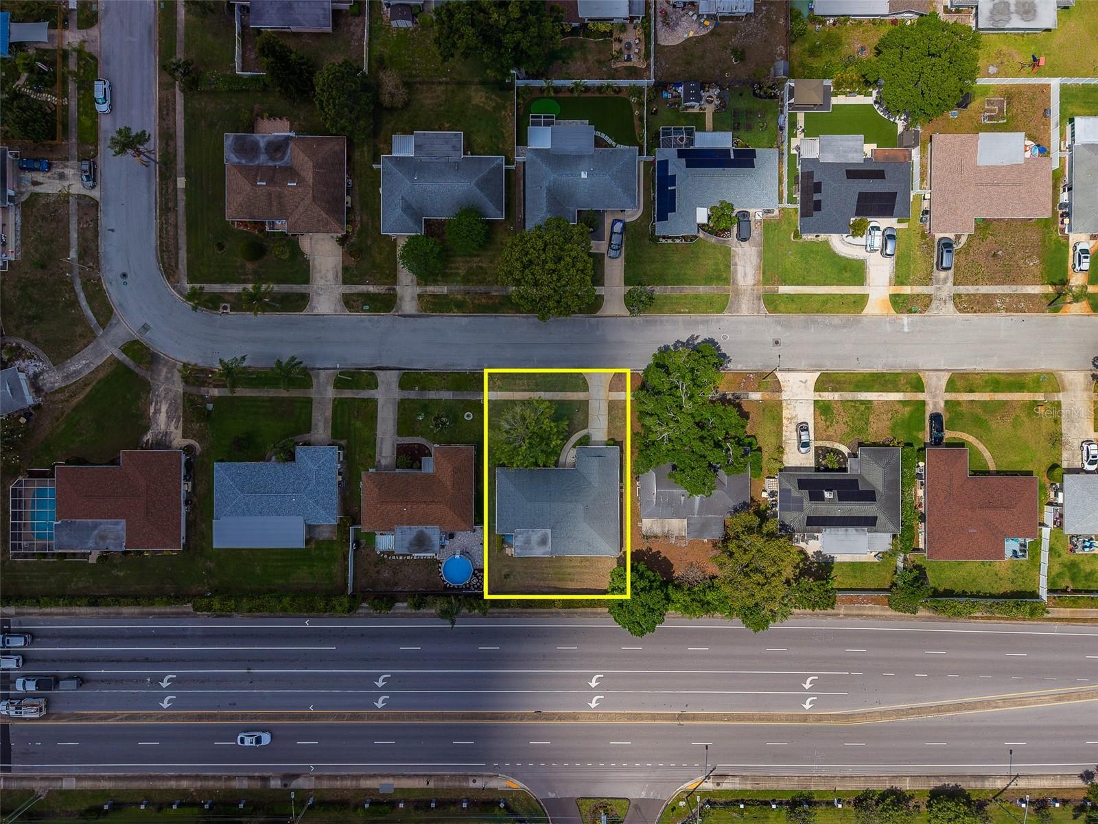 CLEARVIEW LAKE ESTATE - Residential