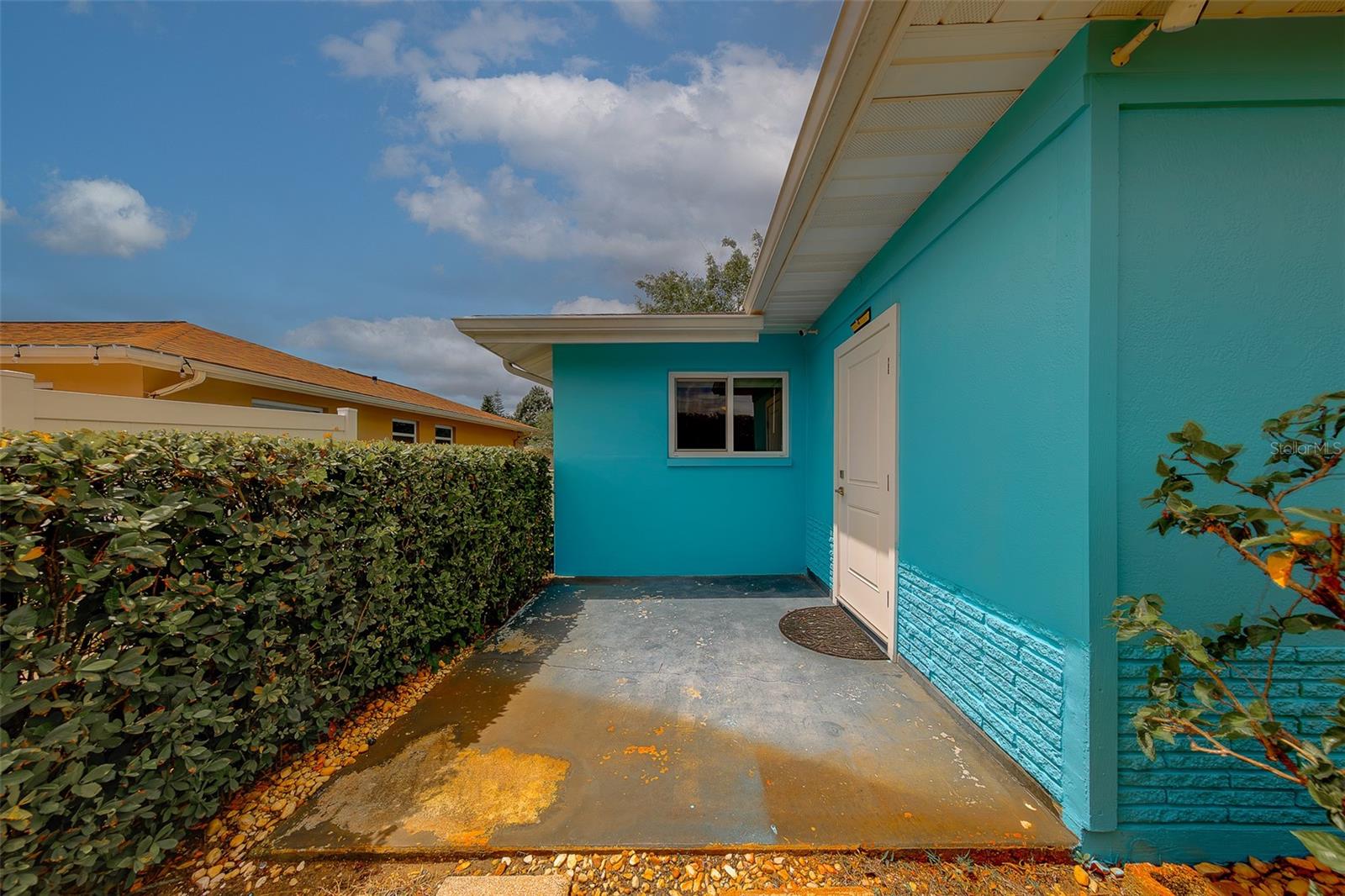 CLEARVIEW LAKE ESTATE - Residential