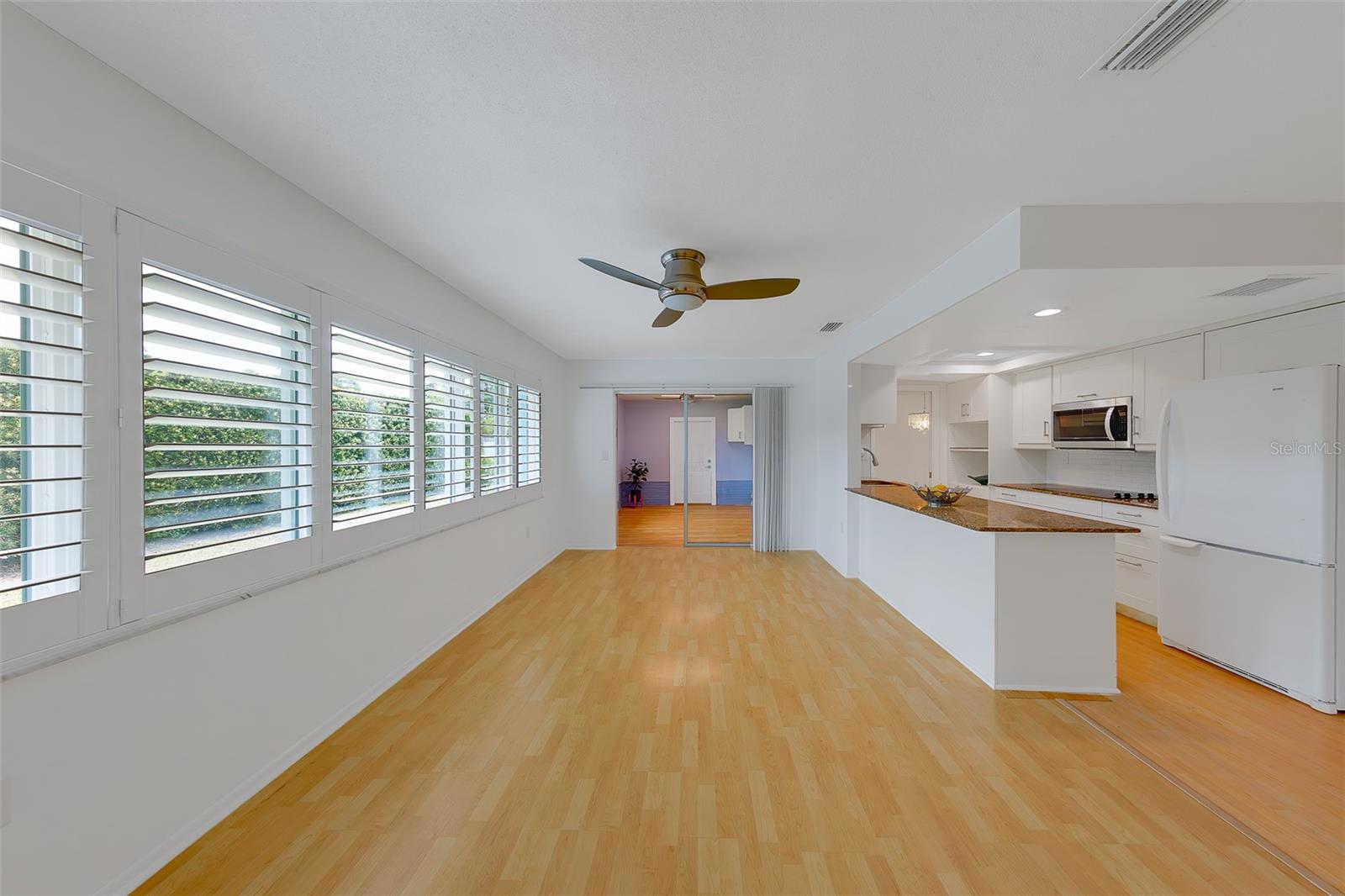 CLEARVIEW LAKE ESTATE - Residential