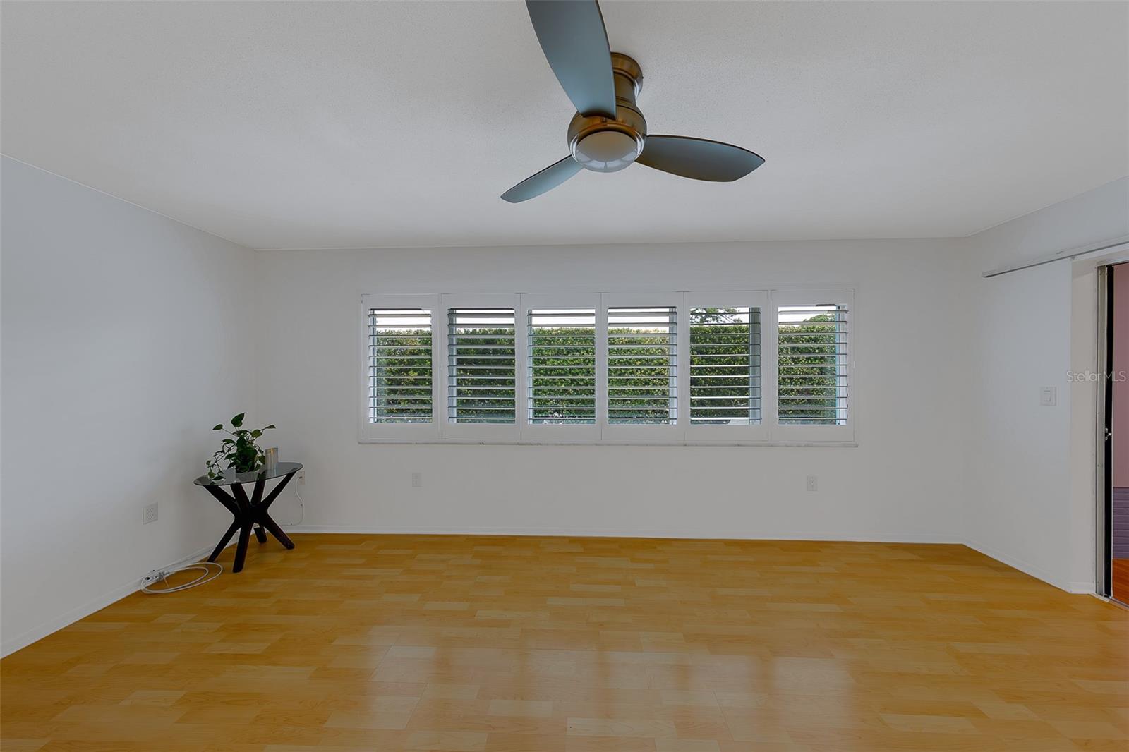 CLEARVIEW LAKE ESTATE - Residential