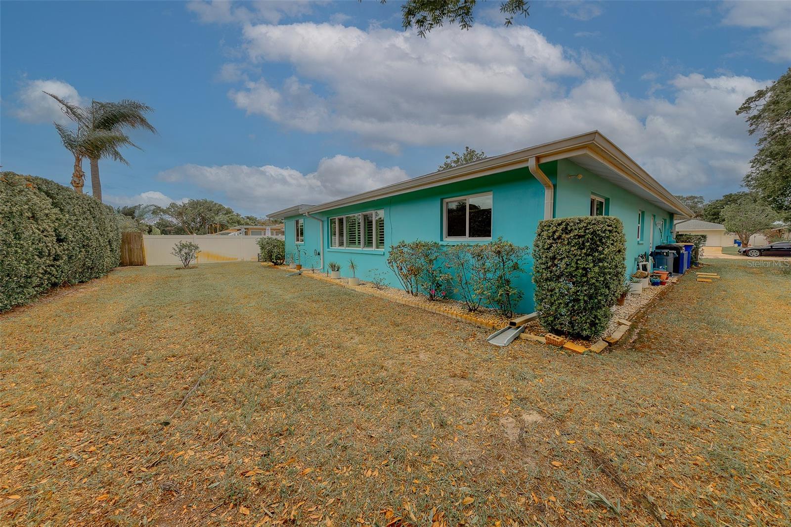 CLEARVIEW LAKE ESTATE - Residential