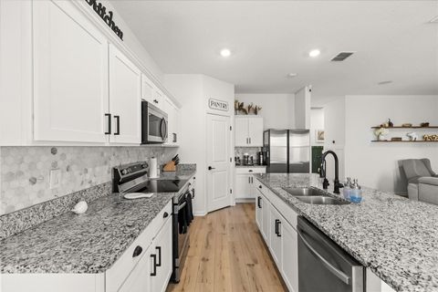 Tiny photo for 2216 Crossbow Street, Minneola, FL 34715 (MLS # O6386439)