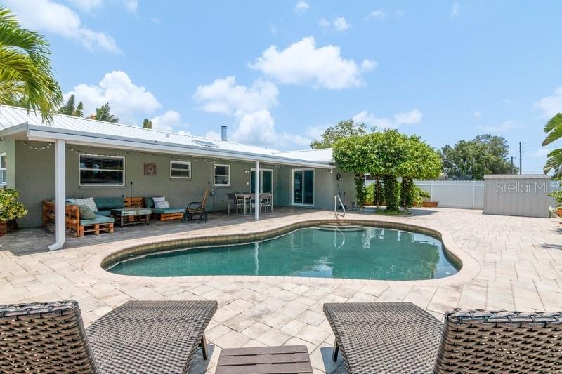 RIDGEWOOD ESTATES 19TH ADD - Residential