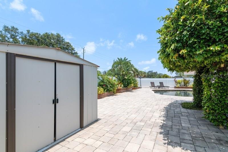 RIDGEWOOD ESTATES 19TH ADD - Residential