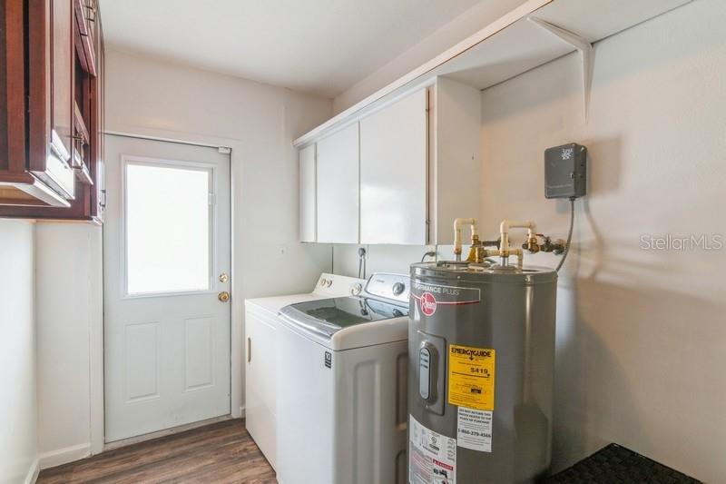 RIDGEWOOD ESTATES 19TH ADD - Residential