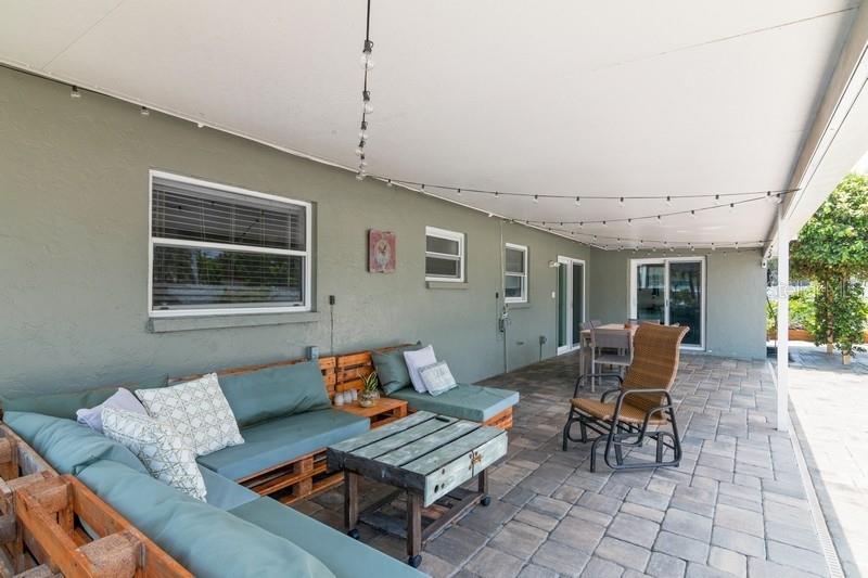 RIDGEWOOD ESTATES 19TH ADD - Residential