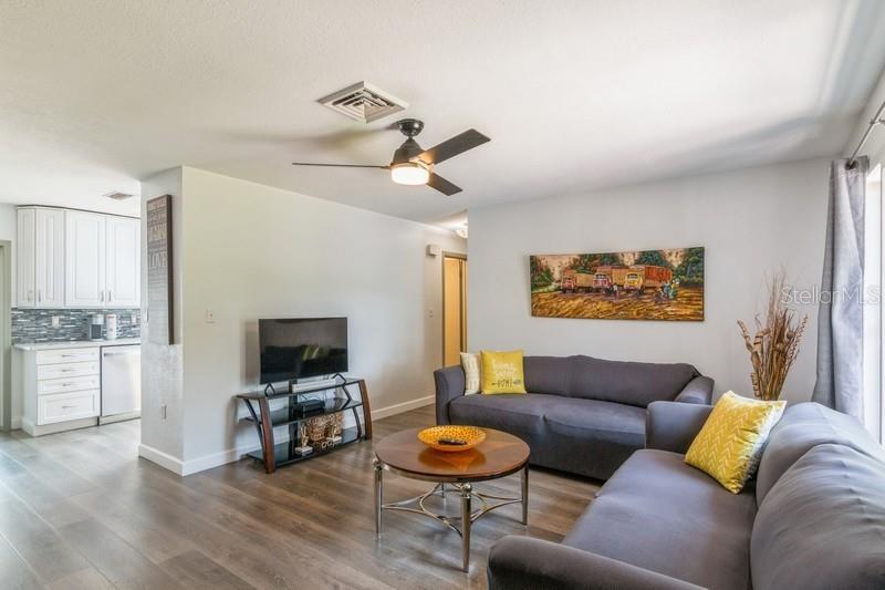 RIDGEWOOD ESTATES 19TH ADD - Residential