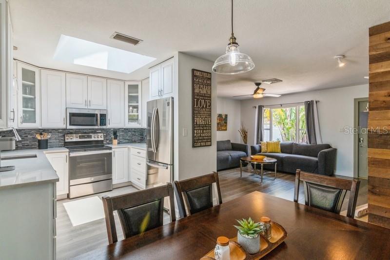 RIDGEWOOD ESTATES 19TH ADD - Residential