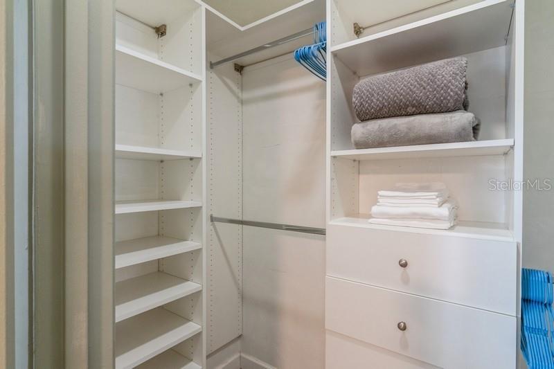 RIDGEWOOD ESTATES 19TH ADD - Residential