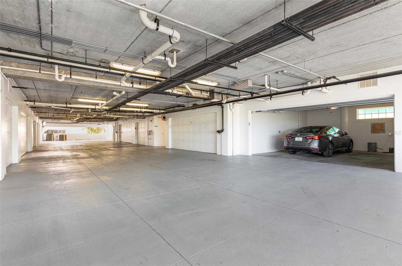 BAYPOINTE VISTA 1 - Residential