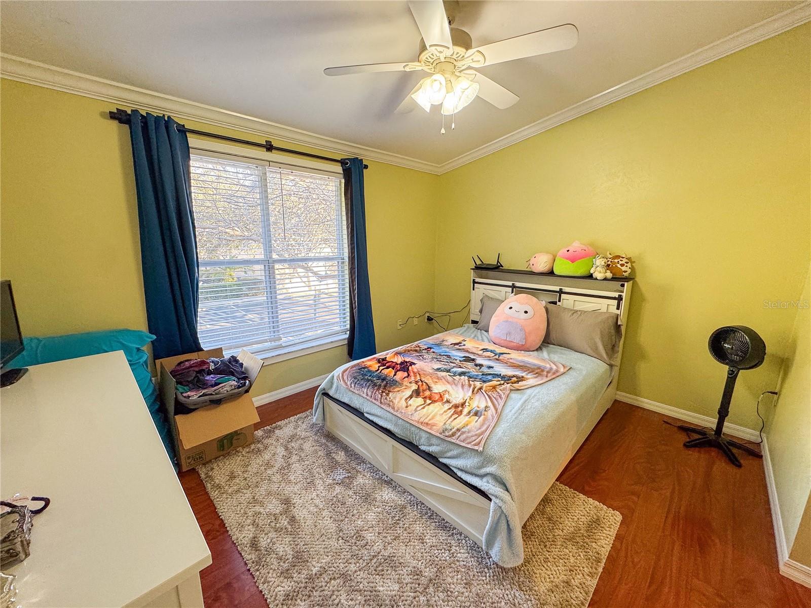 VICTORIA STATION - Residential