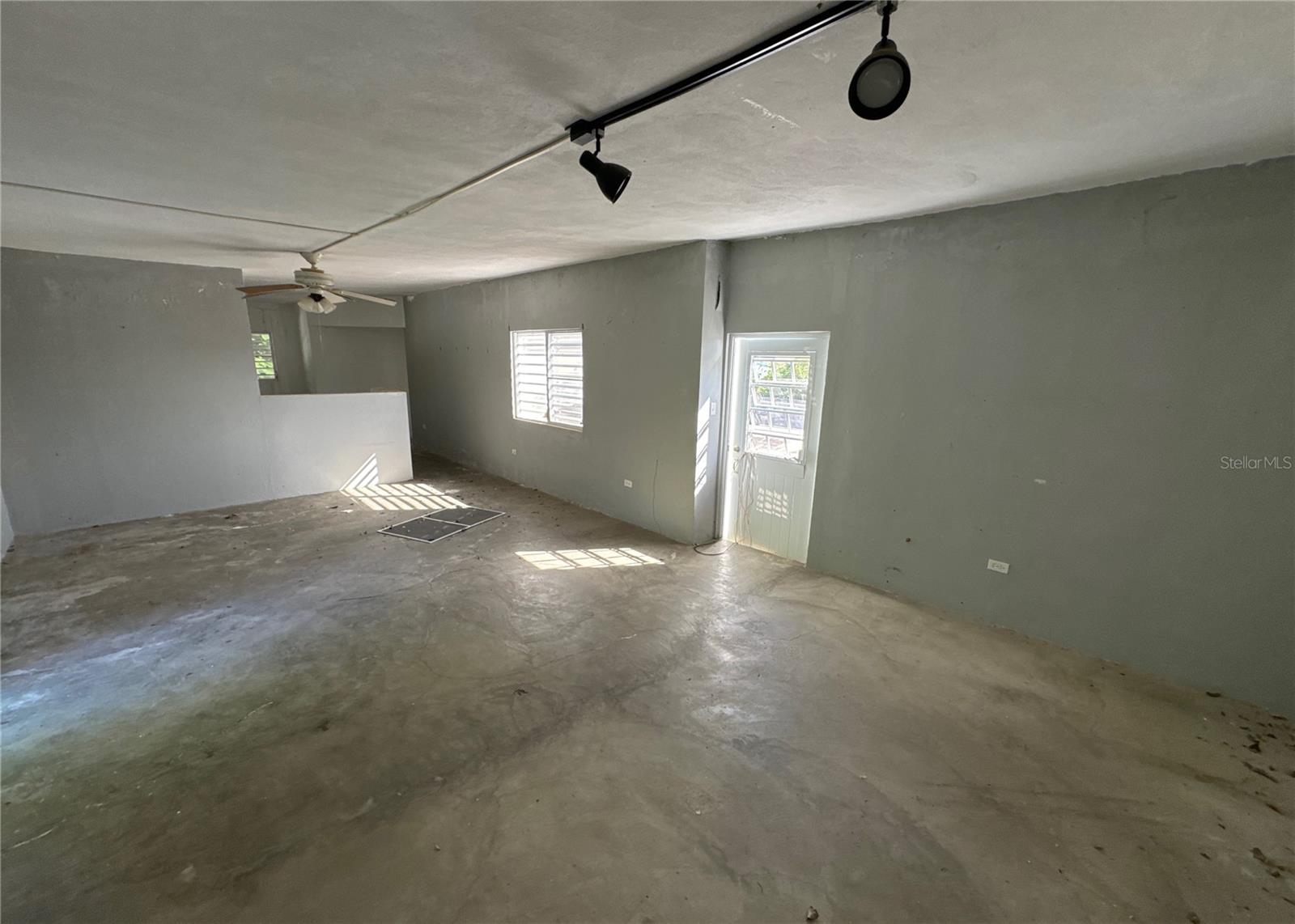 PUERTO FERRO - Residential